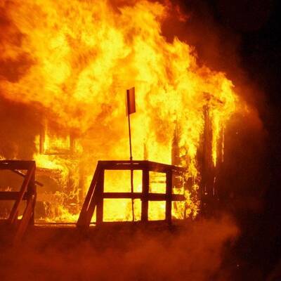 Brand bei Faschingsumzug