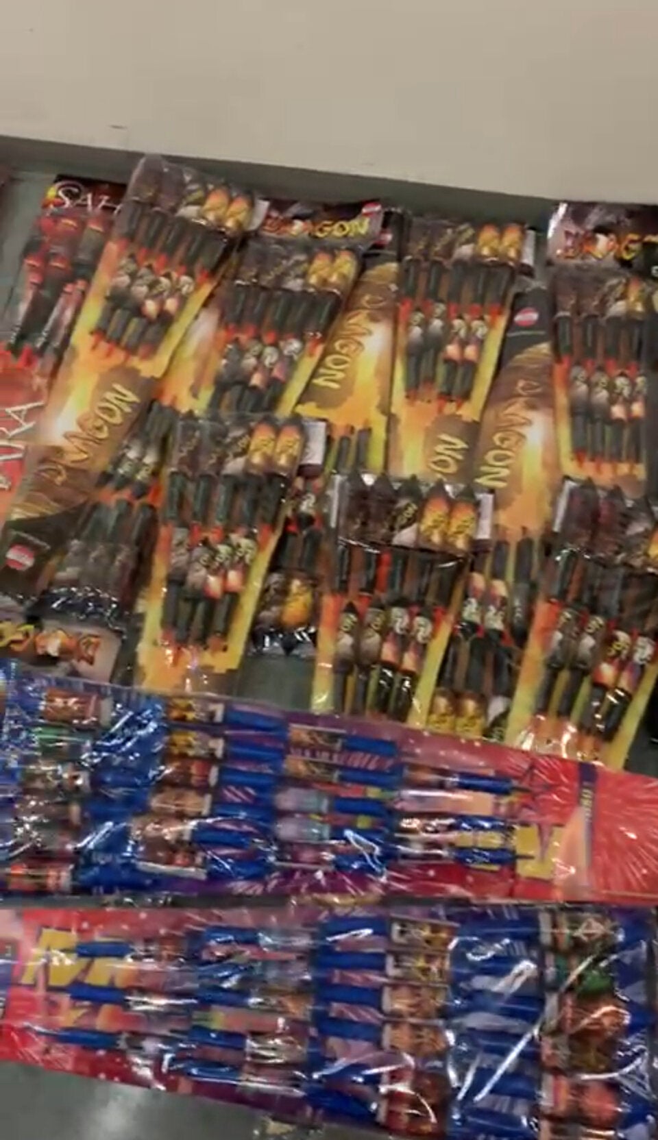 Entschärfungsdienst angefordert: 130 Kilo Feuerwerk in Wien entdeckt