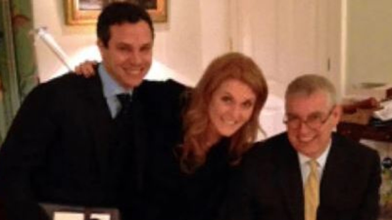 Brachte DIESER Deutsche Epstein zu den Royals?  Kép