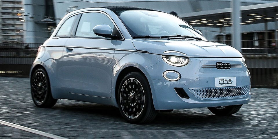Elektrischer Fiat 500 jetzt auch als Hatchback