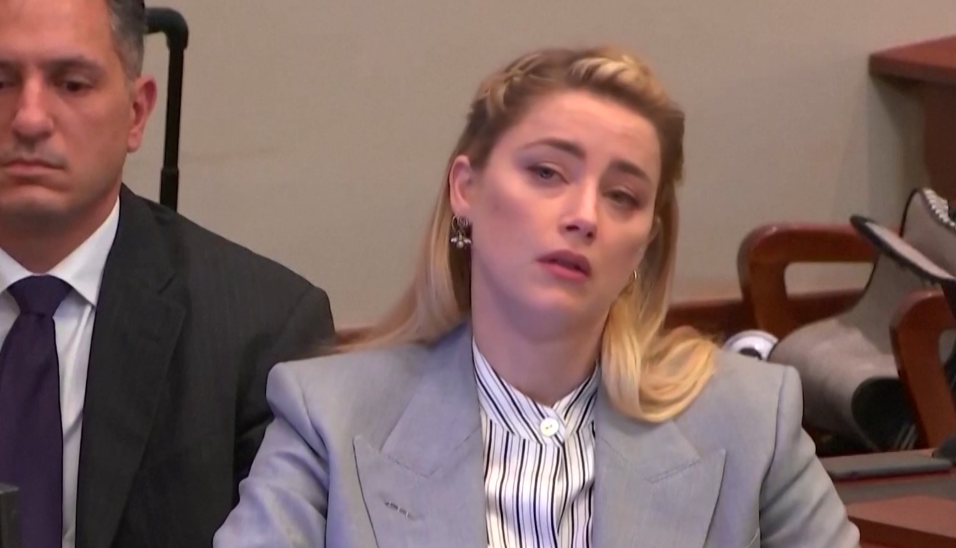 Johnny Depp: Neues Buch enthüllt blutige Nacht mit Amber Heard – Finger fast abgetrennt