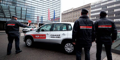 Razzia: Verdacht auf Kurzarbeits-Förderbetrug bei Volkshilfe