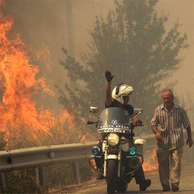 Waldbrand bedroht Athen