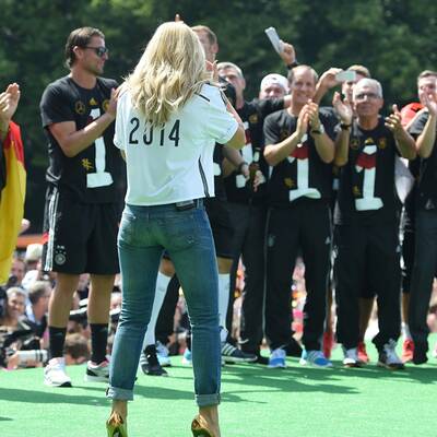 So jubelt Fischer mit dem deutschen Team