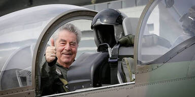 Heinz Fischer als Bundesheer-Pilot
