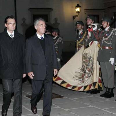 Großer Zapfenstreich zu Fischers 70. Geburtstag