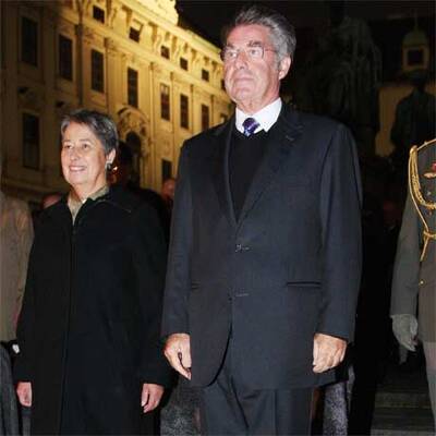 Großer Zapfenstreich zu Fischers 70. Geburtstag