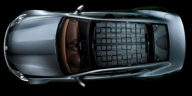 Serienversion des Fisker Karma in Paris