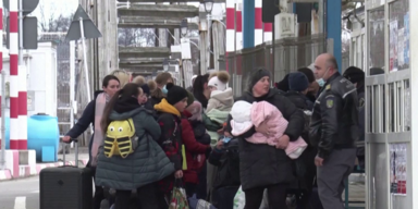 fl&uuml;chtlinge aufnahme l&auml;uft