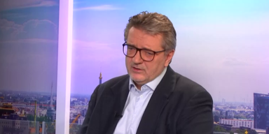 Peter Hacker im Studio