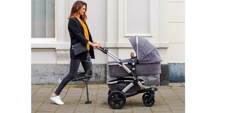 FH-Absolventin gewinnt James Dyson Award