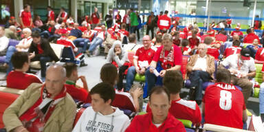 Riesen-Wirbel um ÖFB-Fan-Flieger