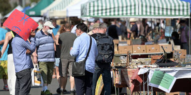 Gro&szlig;er Andrang bei Flohmarkts-Wiederer&ouml;ffnung