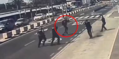 Polizei erschie&szlig;t Messer-Angreifer