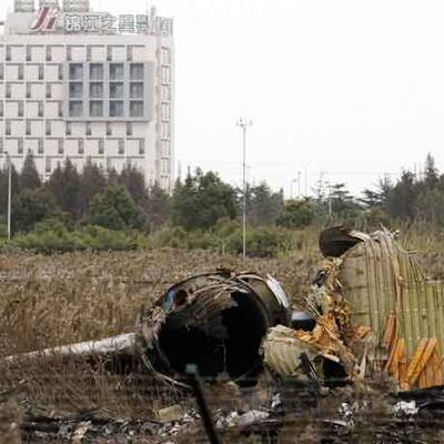 Frachtflugzeug bei Shanghai abgestürzt