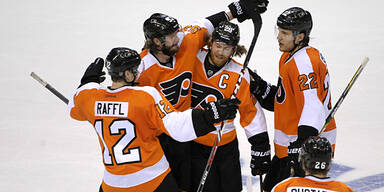 Raffl, Flyers erzwingen Showdown