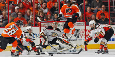 Flyers Ducks