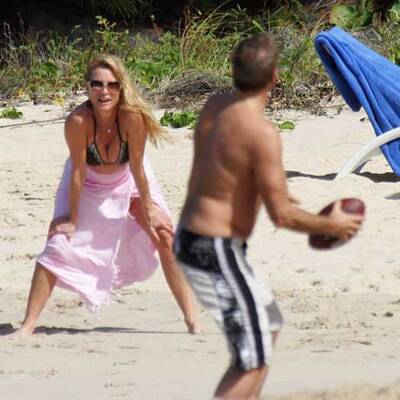 Sexy Housewife Nicolette Sheridan