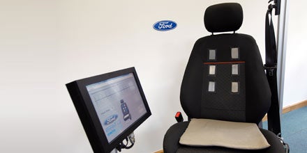 Autositz überwacht Herzaktivität des Fahrers