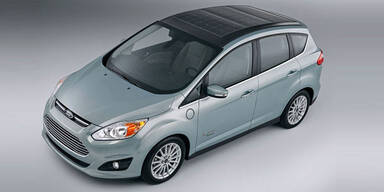 Ford C-Max Hybrid mit großem Solar-Dach