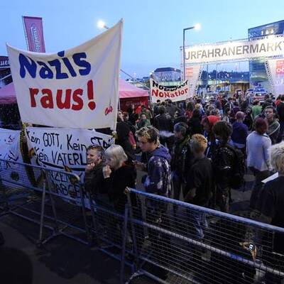 FPÖ-Wahlabschluss im Bierzelt