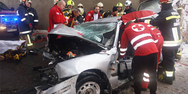 Dreifache Mutter stirbt bei Horror-Crash