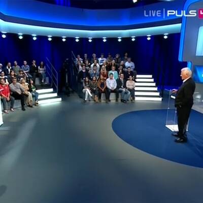Frank Stronach in der Wahl Arena auf Puls 4