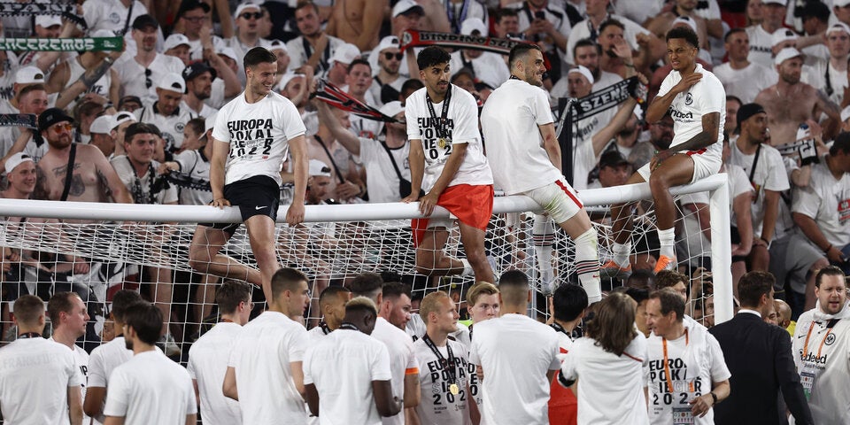 Totale Ekstase! So irre feierten Frankfurt-Fans