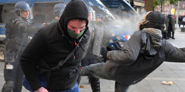 Krawalle in Frankreich nach Demonstranten-Tod