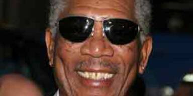 Hollywood-Star Morgan Freeman mit Pkw überschlagen