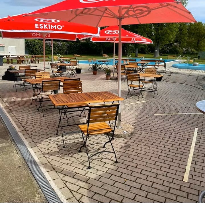 Kreuzstetten-Freibad mit 