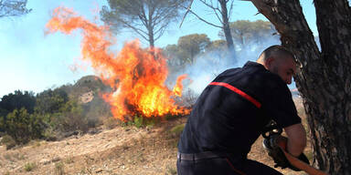 10.000 Campingg&auml;ste fl&uuml;chten vor Waldbrand