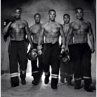 Das sind die wohl heißesten Feuerwehrmänner der Welt!