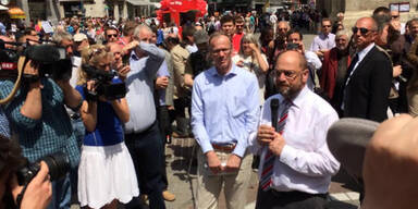 Schulz mit Freund auf Stimmenfang in Wien