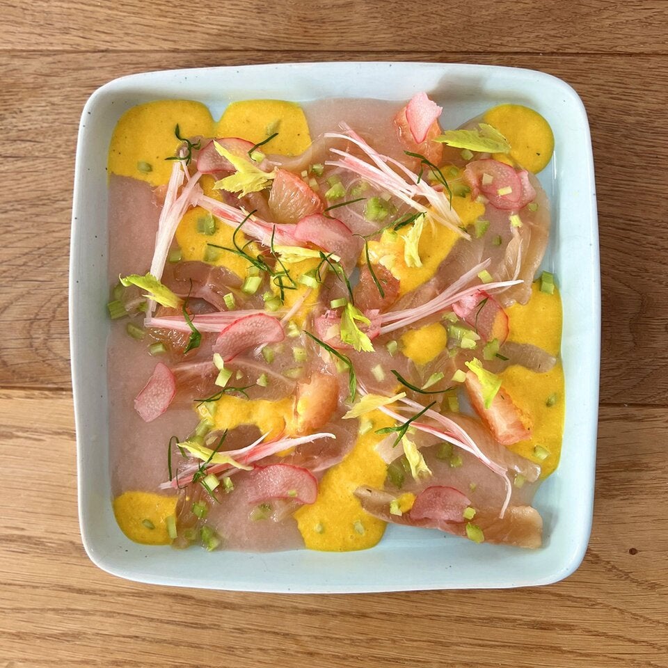 Ideal für heiße Sommertage: Eismeersaibling mit Orange.