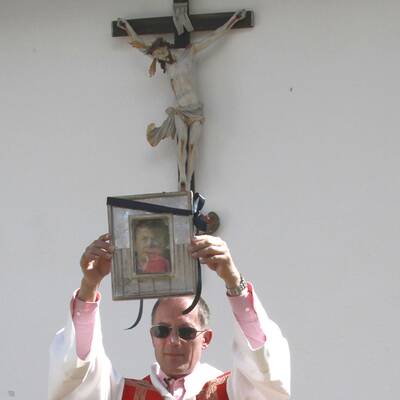 Bergmesse für verstorbenen Prinz Friso in Lech