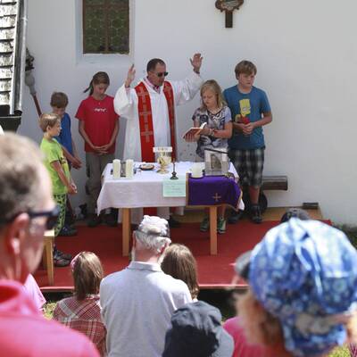 Bergmesse für verstorbenen Prinz Friso in Lech