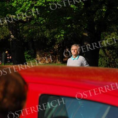 Frodl spaziert durch Linz