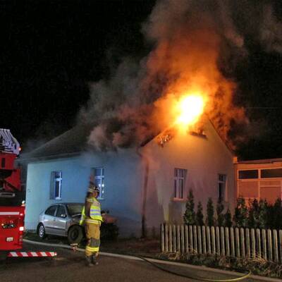 Brand zerstört Wohnhaus