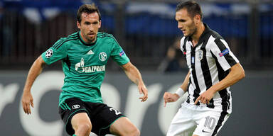 Christian Fuchs Schalke 04