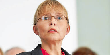 Ex-Ministerin Karl in VP ausgebremst