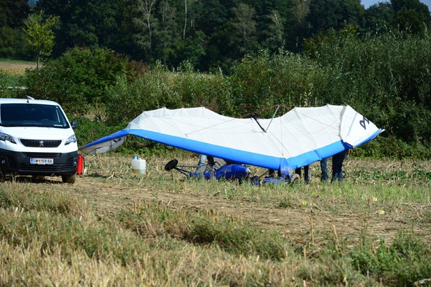 Minister Hofer Augenzeuge bei Flugzeugabsturz - Pilot tot