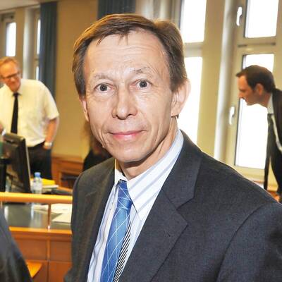 Karl Kröll, Aufdecker: 