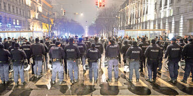3.000 Polizisten stehen im Mega-Einsatz