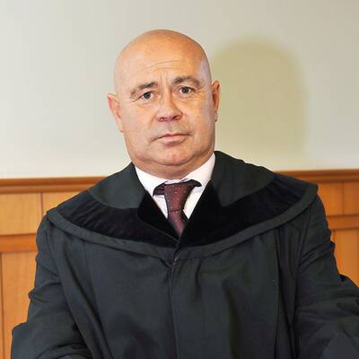 Karl Kröll, Aufdecker: 