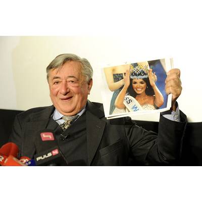 Richard Lugner gibt Opernballgast bekannt