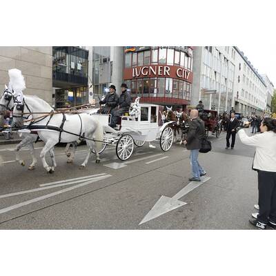 Richard Lugner sagt 'Ja' zu seiner Spatzi