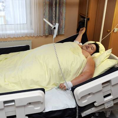 260 Kilo-Mann aus Haus gerettet