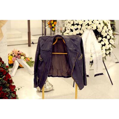 Aufbahrung: Abschied von Ludwig Hirsch  