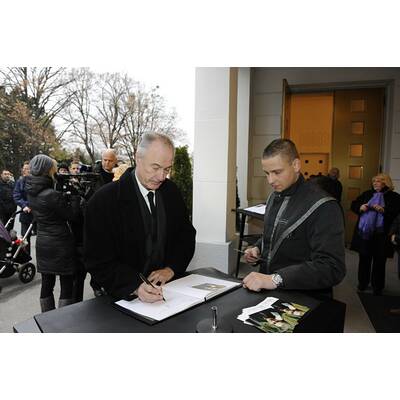 Trauerfeier: Abschied von Ludwig Hirsch 